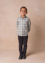 Cargar imagen en el visor de la galería, Camisa Vail - 3 años última pieza
