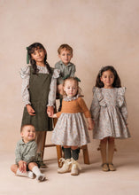 Cargar imagen en el visor de la galería, Vestido tejido Whistler - 3, 12 y 18 m
