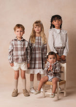 Cargar imagen en el visor de la galería, Camisa Levi - 2 y 4 años
